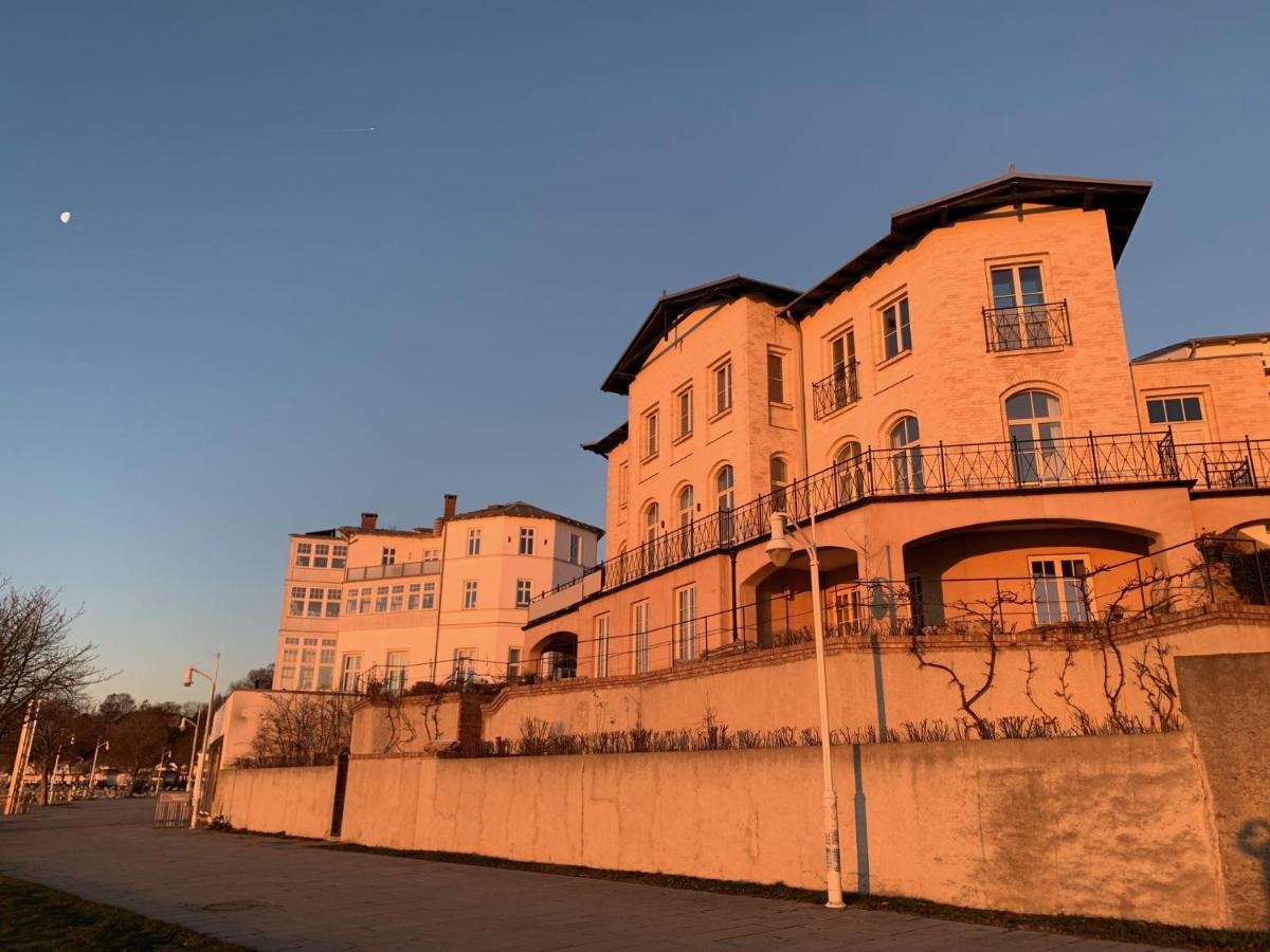 Homelig Altstadt Ferienwohnungen Sassnitz Fewo 4 Bagian luar foto